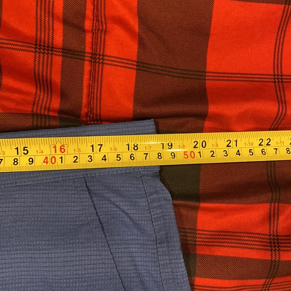 Greg Norman blue golf style shorts - Picture 2 of 7